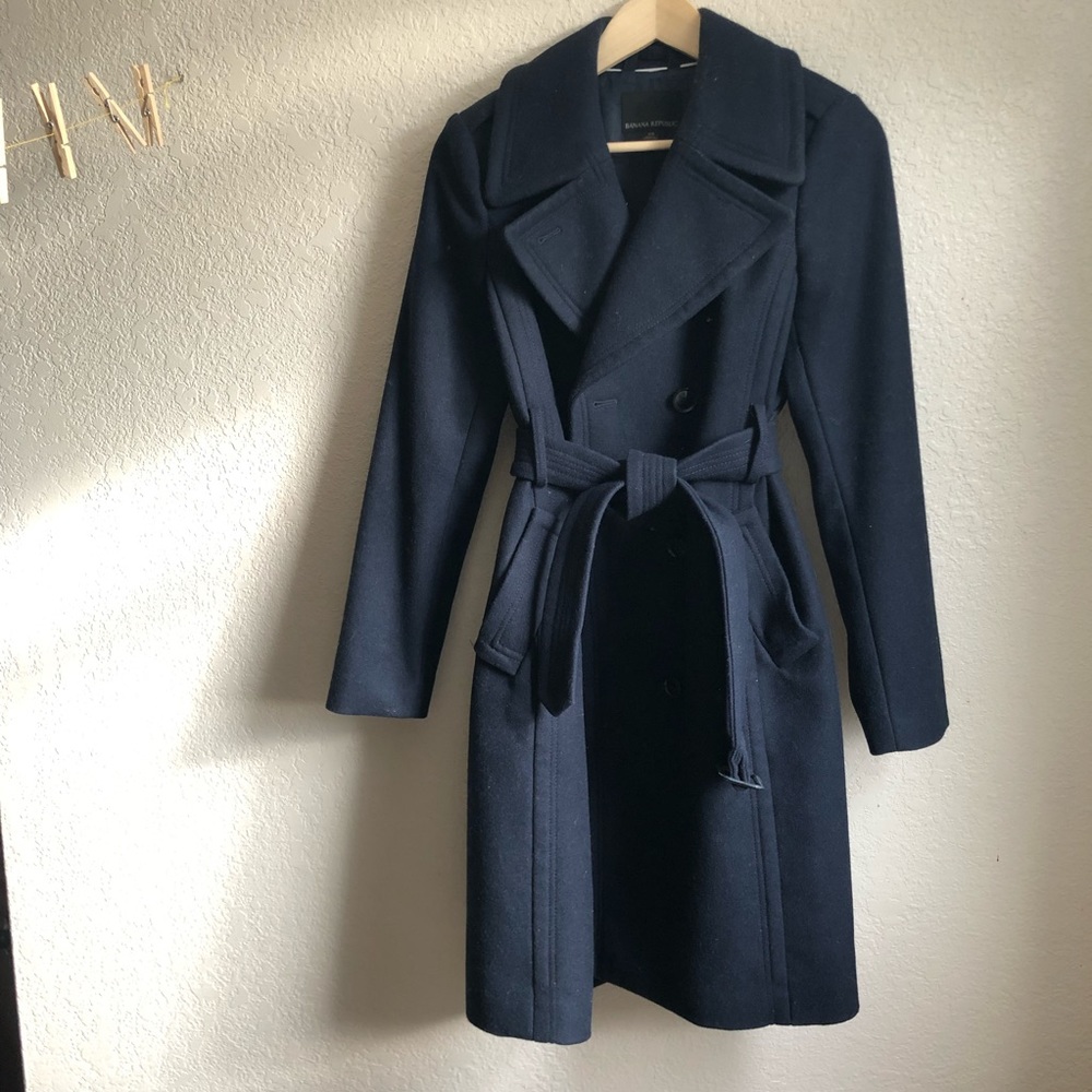 Banana Republic beautiful long wool peacoat